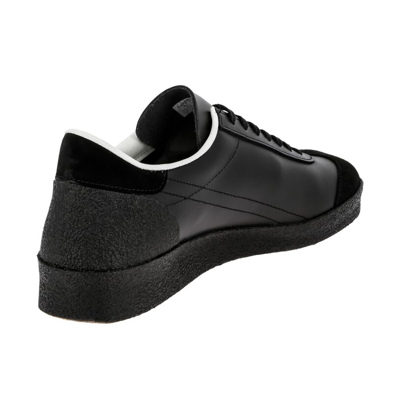 Brütting Laufschuh Astroturfer - schwarz